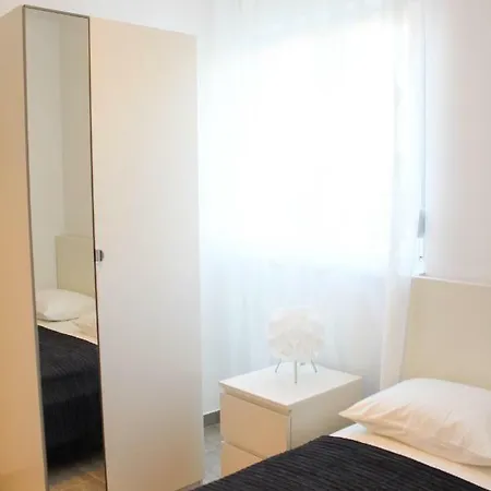 Apartman Luxury With Private Pool Trogir