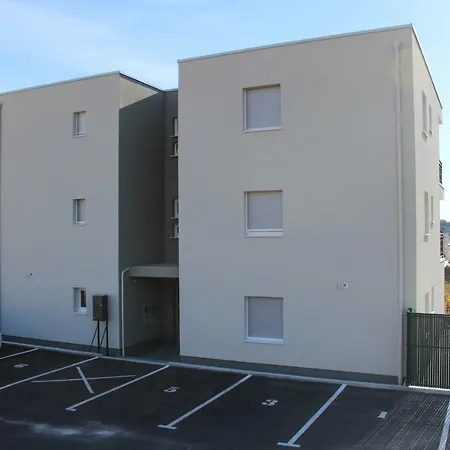 Luxury With Private Pool *