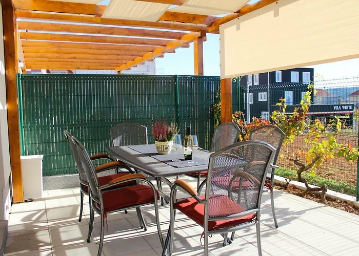 Luxury With Private Pool