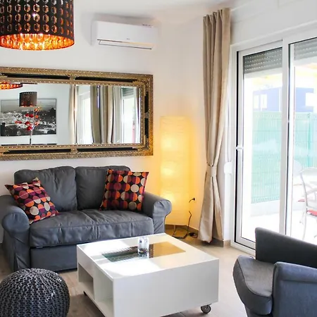 Luxury With Private Pool Apartment