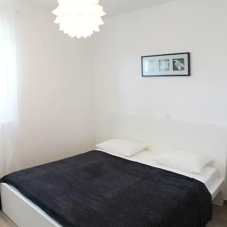 Luxury With Private Pool 公寓 *