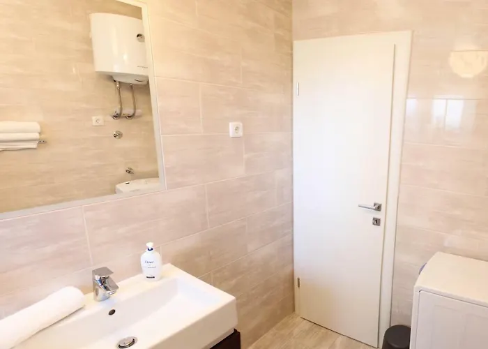 Apartment Luxury With Private Pool Trogir